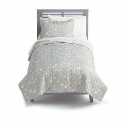 The Big One Kids™ Paz Starry Night Reversible Quilt Set With Shams