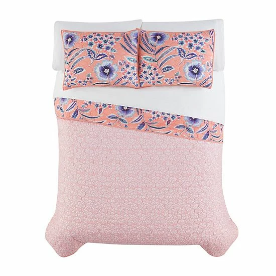 The Big One® Reversible Floral Quilt Set With Shams Brynn 2 The Big One® Reversible Floral Quilt Set With Shams Brynn - Image 2