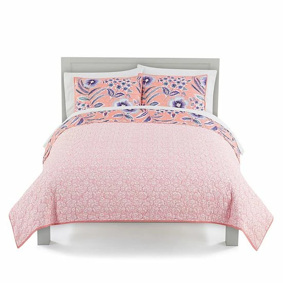 The Big One® Reversible Floral Quilt Set With Shams Brynn 5 The Big One® Reversible Floral Quilt Set With Shams Brynn - Image 5