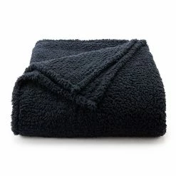 The Big One® Sherpa Blanket Black -The Big One shop unnamed file 71