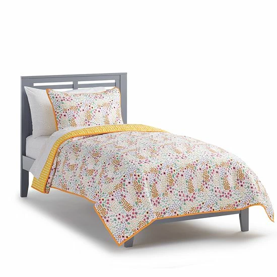 The Big One Kids™ Lilith Garden Quilt Set With Shams 4 The Big One Kids™ Lilith Garden Quilt Set With Shams - Image 4